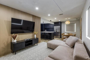 Minimalist Japandi Canyon Home